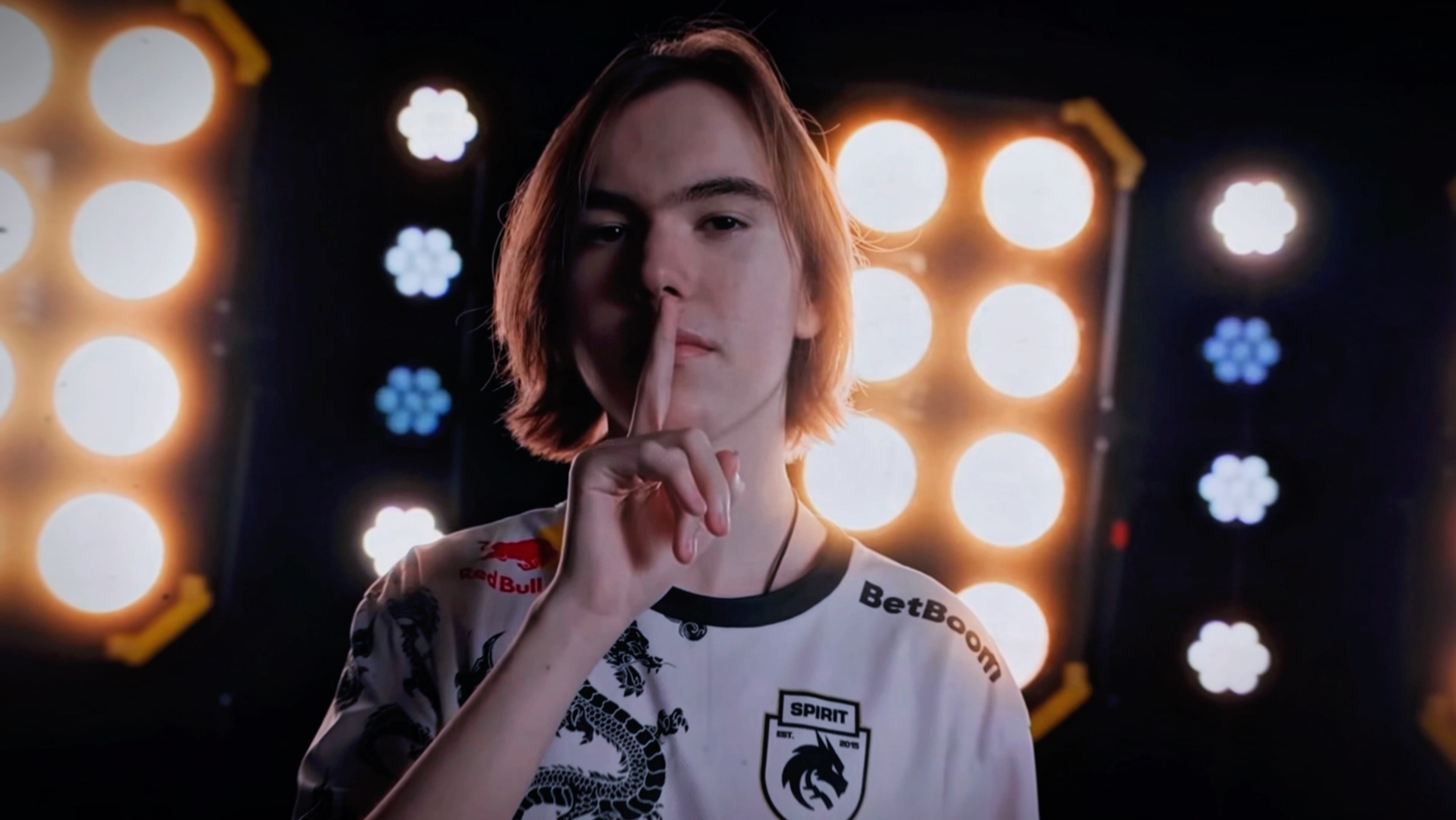 FNC赛场返图：第一周结果并不理想 我们会加紧调整过来 越来越好