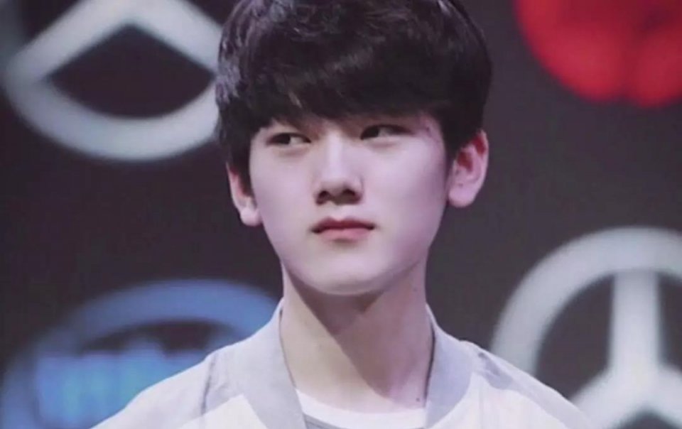 【前瞻】2021KPL春季赛常规赛第二轮，南京Hero.无畏、北京WB.暖阳野王争霸，上海EDG.M对阵VG